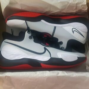 Nike Mens Renew Elevate